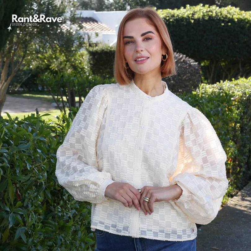 Ladies Tops & Blouses